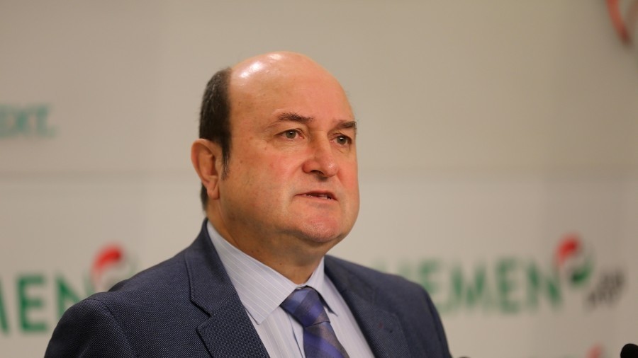 Andoni Ortuzar: “Lo urgente ahora es luchar contra el coronavirus y superarlo cuanto antes, ya habrá tiempo de votar con garantías”