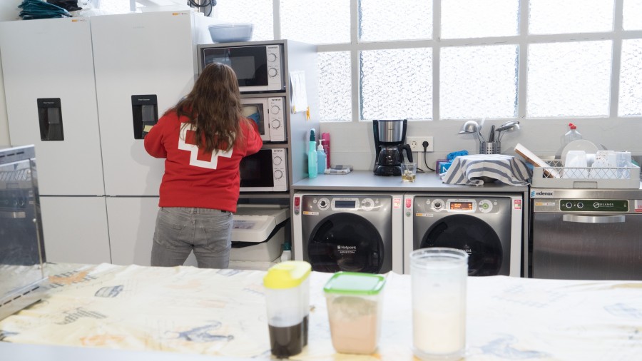 Más de 500 personas se ofrecen voluntarias en sólo una semana para participar en la Red ‘Guztion Artean, Solidaridad organizada‘, que cubre únicamente servicios estrictamente necesarios