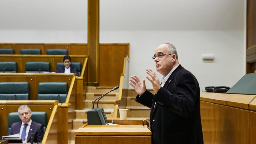 Joseba Egibar a EH Bildu: “El elemento a combatir es el virus, no es ni el PNV, ni el Lehendakari, ni la consejera Murga”