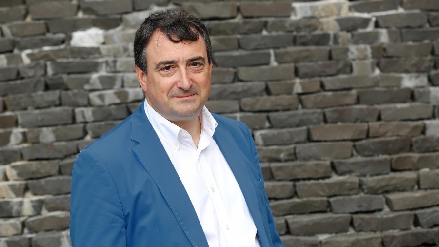 Aitor Esteban, crítico con la Comisión de Reconstrucción: “El clima no es nada bueno y no nos estamos centrando en lo que deberíamos” Aitor Esteban, crítico con la Comisión de Reconstrucción: “El clima no es nada bueno y no nos estamos centrando en lo que deberíamos”