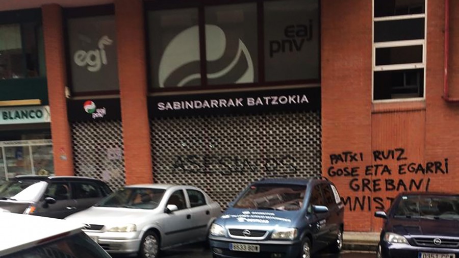 El BBB condena los ataques a los batzokis de Igorre y Sabindarrak, últimos objetivos de una inaceptable campaña de acoso y coacción El BBB condena los ataques a los batzokis de Igorre y Sabindarrak, últimos objetivos de una inaceptable campaña de acoso y coacción