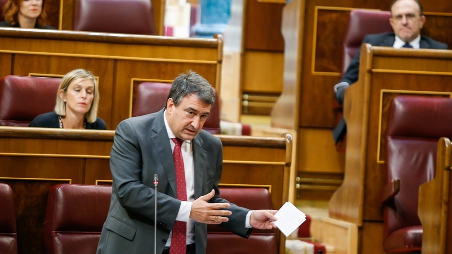 Aitor Esteban exige al Gobierno español programas sectoriales concretos para la recuperación y transformación económica Aitor Esteban exige al Gobierno español programas sectoriales concretos para la recuperación y transformación económica