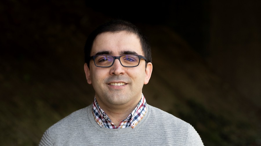 Hezkuntza-eragileek hezkuntza-eraikinen inbertsioetan eta mantentze-lanetan erabaki dezaten batzorde bat eratu nahi izan dugu. Hezkuntza-eragileek hezkuntza-eraikinen inbertsioetan eta mantentze-lanetan erabaki dezaten batzorde bat eratu nahi izan dugu.
