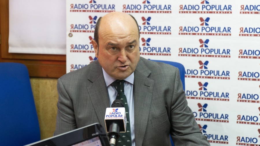 Ortuzar: “El impuesto al diésel ni es progresista ni es bueno para miles de empleos de la automoción vasca” Ortuzar: “El impuesto al diésel ni es progresista ni es bueno para miles de empleos de la automoción vasca”