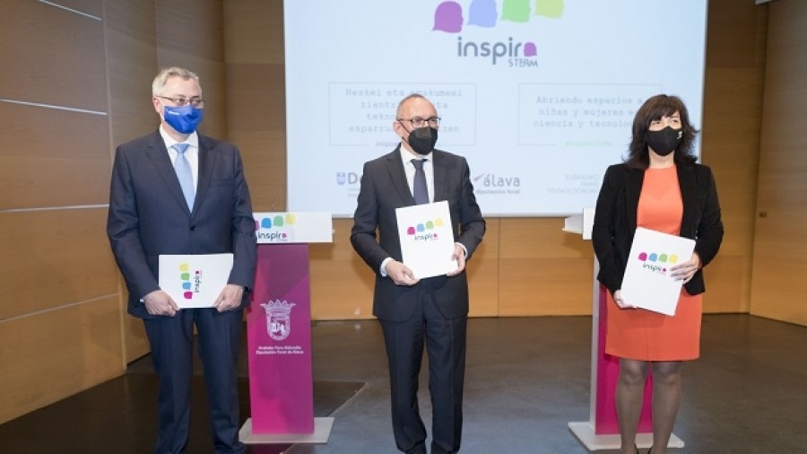 Arabako Foru Aldundiak, Deustuko Unibertsitateak eta Euskadiko Parke Teknologikoen sareak berritu egin dute Zientzia eta Teknologiako emakumeen bokazioak sustatzearekin duten konpromisoa Arabako Foru Aldundiak, Deustuko Unibertsitateak eta Euskadiko Parke Teknologikoen sareak berritu egin dute Zientzia eta Teknologiako emakumeen bokazioak sustatzearekin duten konpromisoa