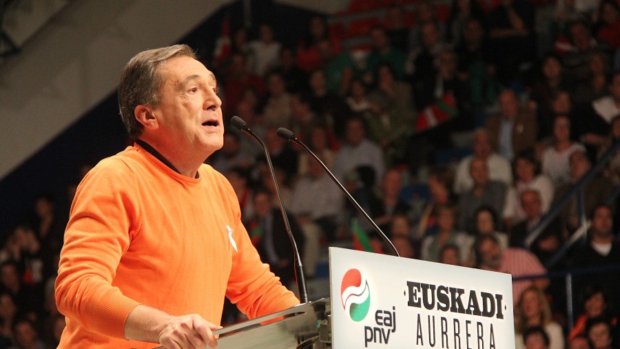 Xabier Agirre zendu da, Arabako abertzaletasunaren ordezkari historikoa eta euskal politikaren erreferente etikoa Xabier Agirre zendu da, Arabako abertzaletasunaren ordezkari historikoa eta euskal politikaren erreferente etikoa