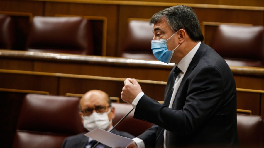 Barruko eta kanpoko mugikortasun politikan “koherentzia” aplikatzea eskatu dio Aitor Estebanek Pedro Sánchezi Barruko eta kanpoko mugikortasun politikan “koherentzia” aplikatzea eskatu dio Aitor Estebanek Pedro Sánchezi