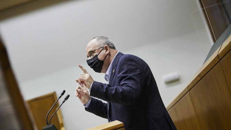EAJ-PNVk balio demokratikoetan eta giza eskubideen defentsan oinarritutako errepublikanismoaren printzipioak nabarmendu ditu EAJ-PNVk balio demokratikoetan eta giza eskubideen defentsan oinarritutako errepublikanismoaren printzipioak nabarmendu ditu