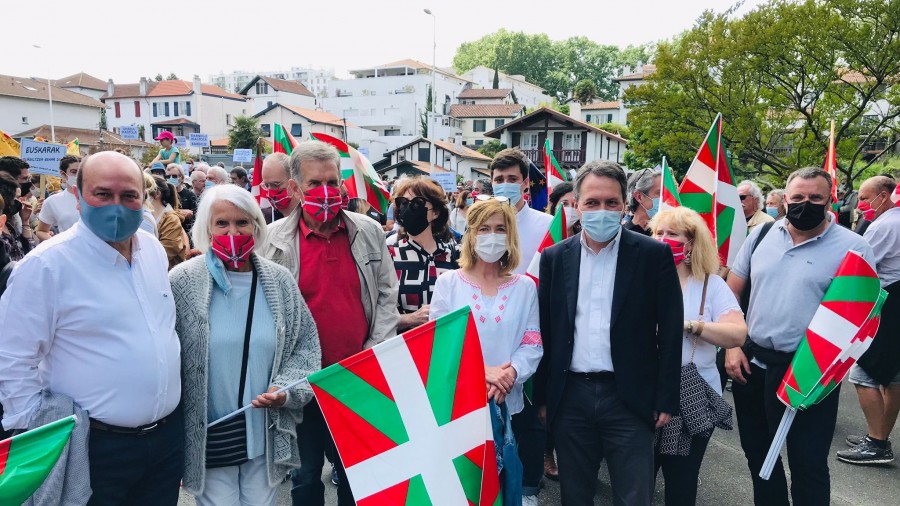 “La demanda de reconocimiento, respeto y promoción del euskera en el Estado francés es una causa justa” “La demanda de reconocimiento, respeto y promoción del euskera en el Estado francés es una causa justa”