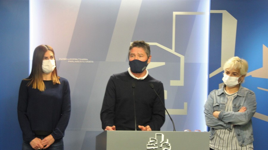 EAJ-PNV suscribe en el Parlamento una declaración de rechazo a la sentencia del TSJPV contra el euskera en Irún EAJ-PNV suscribe en el Parlamento una declaración de rechazo a la sentencia del TSJPV contra el euskera en Irún