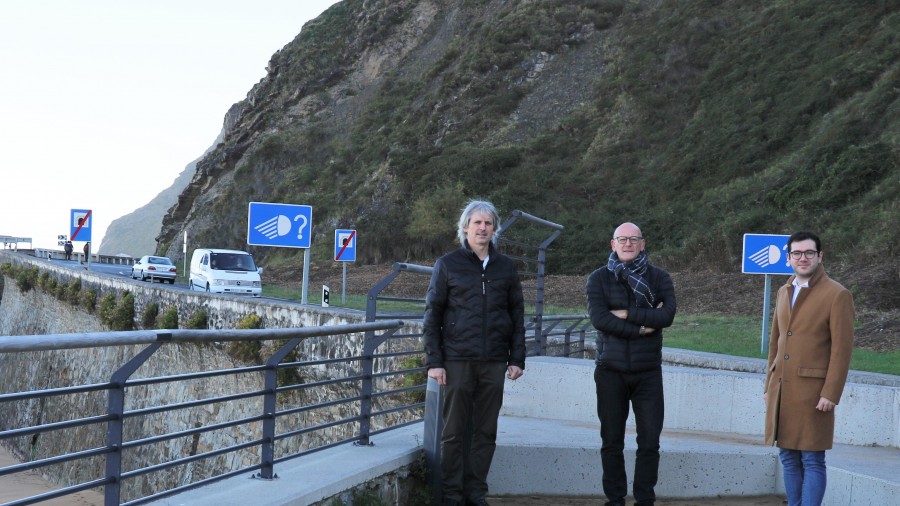 Gracias a una enmienda del PNV, los PGE incluirán una partida de 150.000€ destinada a la redacción del proyecto del Paseo Peatonal entre Zumaia y Getaria. Gracias a una enmienda del PNV, los PGE incluirán una partida de 150.000€ destinada a la redacción del proyecto del Paseo Peatonal entre Zumaia y Getaria.