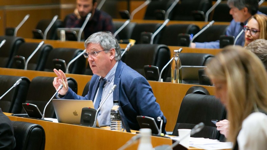 El Grupo Vasco, a favor del nuevo mecanismo de equidad intergeneracional de las pensiones El Grupo Vasco, a favor del nuevo mecanismo de equidad intergeneracional de las pensiones