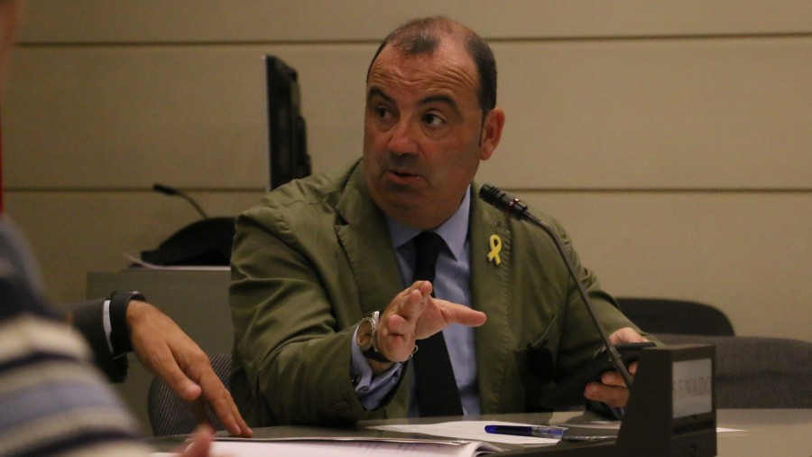 Luke Uribe-Etxebarria pide al Gobierno que tome en cuenta la realidad de un “Estado plurinacional, plurilingüístico y pluricultural” en su política exterior Luke Uribe-Etxebarria pide al Gobierno que tome en cuenta la realidad de un “Estado plurinacional, plurilingüístico y pluricultural” en su política exterior