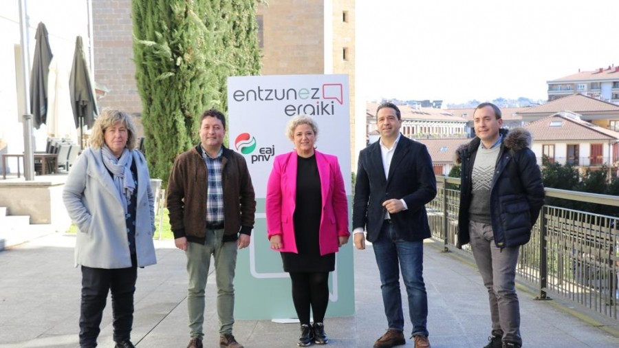   EAJ-PNVk zaintza pertsonalizatu eta komunitarioaren aldeko apustua egiten du