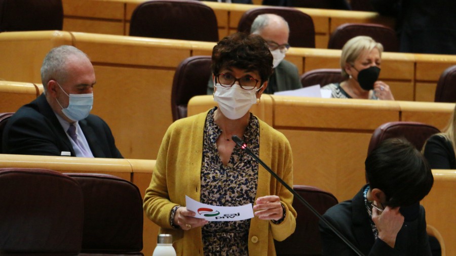 Maribel Vaquero reclama a la ministra de Transportes un plan de medidas concretas para mejorar el servicio de cercanías de Euskadi Maribel Vaquero reclama a la ministra de Transportes un plan de medidas concretas para mejorar el servicio de cercanías de Euskadi