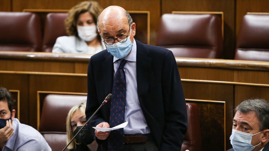 El Grupo Vasco reclama al Gobierno español una ley que regule el secreto profesional en el periodismo para “disipar sombras e incertidumbres” El Grupo Vasco reclama al Gobierno español una ley que regule el secreto profesional en el periodismo para “disipar sombras e incertidumbres”