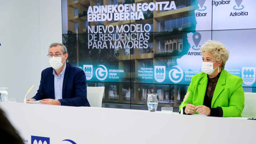 Gipuzkoa da un salto para situarse en la vanguardia de los cuidados e implementará el nuevo modelo residencial en 25 centros de personas mayores Gipuzkoa da un salto para situarse en la vanguardia de los cuidados e implementará el nuevo modelo residencial en 25 centros de personas mayores
