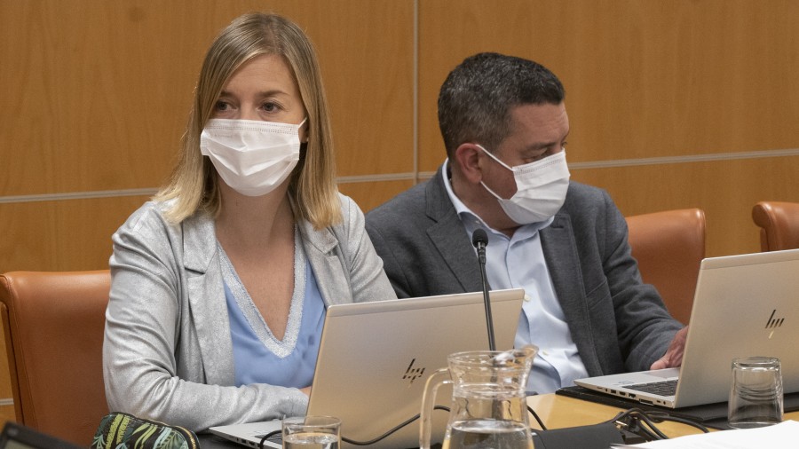 EAJ-PNV defiende la Ley del Sector Público Vasco por su contribución a la modernización de la Administración EAJ-PNV defiende la Ley del Sector Público Vasco por su contribución a la modernización de la Administración