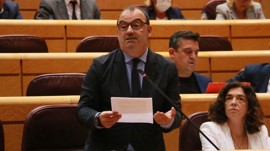 Luke Uribe-Etxebarria exige al Gobierno español un adecuado tratamiento y financiación para el euskera de los Fondos Europeos