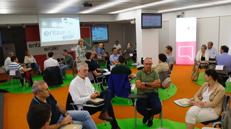 EAJ-PNV finaliza con Padura, Arratia y Durangaldea la primera fase de ‘Entzunez Eraiki‘ en Bizkaia EAJ-PNV finaliza con Padura, Arratia y Durangaldea la primera fase de ‘Entzunez Eraiki‘ en Bizkaia