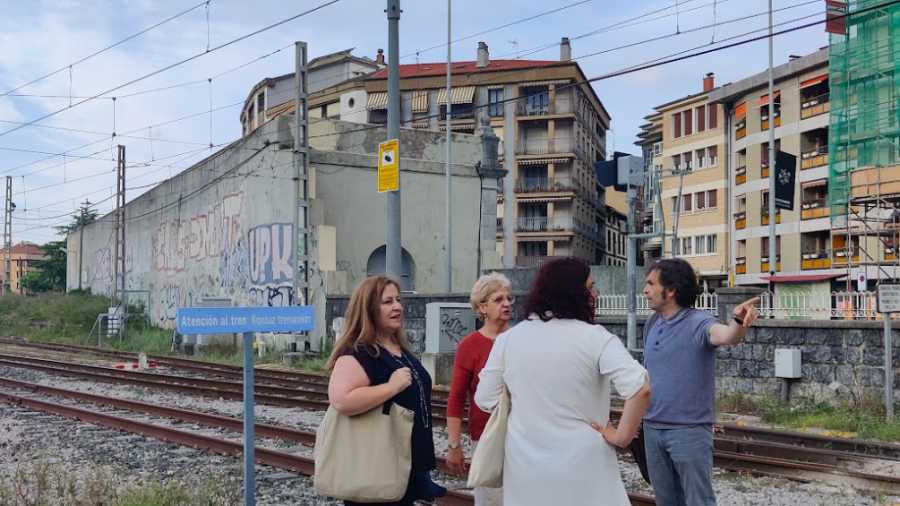 EAJ-PNV Deba: «Aukera paregabea galdu dugu Zumardia egungo beharretara egokitutako espazio berdea eta atsegina izan dadin» EAJ-PNV Deba: «Aukera paregabea galdu dugu Zumardia egungo beharretara egokitutako espazio berdea eta atsegina izan dadin»