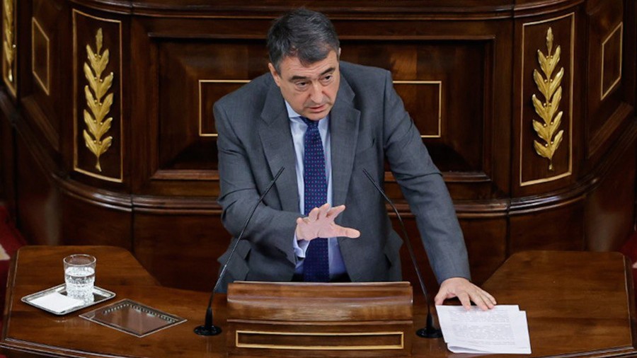 Esteban pregunta a Sánchez “con quién piensa alcanzar la Moncloa” la próxima legislatura si en la actual sigue descuidando a sus socios e incumpliendo lo acordado Esteban pregunta a Sánchez “con quién piensa alcanzar la Moncloa” la próxima legislatura si en la actual sigue descuidando a sus socios e incumpliendo lo acordado