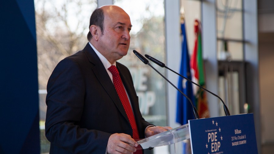 Ortuzar eta Atutxa dira ostiralean Erroman Europako Alderdi Demokrataren Kongresura joango den EAJ-PNVren ordezkaritzaren buru Ortuzar eta Atutxa dira ostiralean Erroman Europako Alderdi Demokrataren Kongresura joango den EAJ-PNVren ordezkaritzaren buru