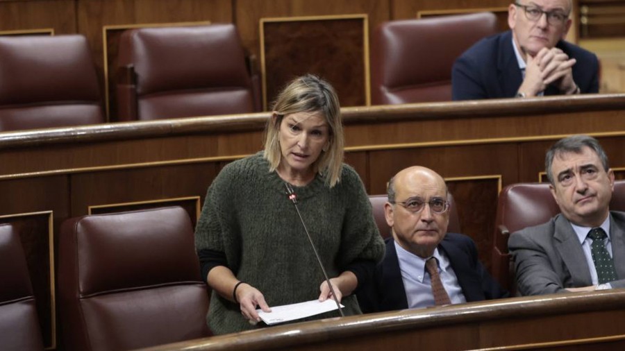 Euskal Taldeak egin duen eskariari erantzunez Gobernu zentralak garraioaren hobaria luzatzeko atea ireki du Euskal Taldeak egin duen eskariari erantzunez Gobernu zentralak garraioaren hobaria luzatzeko atea ireki du