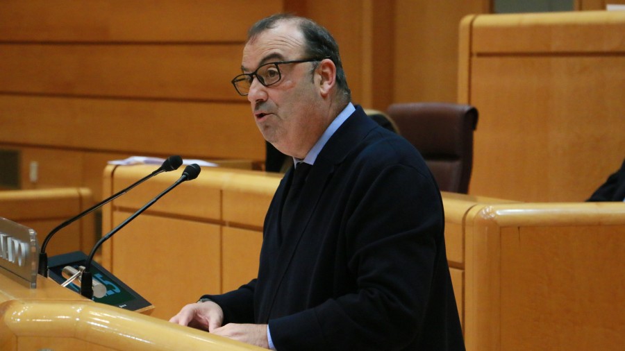 EAJ-PNVk energiaren eta bankuen sektorearen aldi baterako zerga defendatu du, nahiz eta lege proposameneko hainbat neurriren aurka egon EAJ-PNVk energiaren eta bankuen sektorearen aldi baterako zerga defendatu du, nahiz eta lege proposameneko hainbat neurriren aurka egon