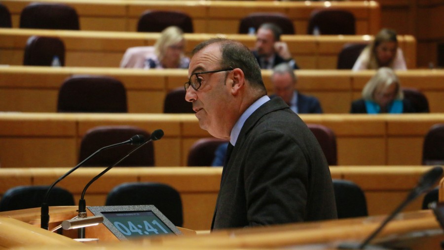 Luke Uribe-Etxebarria pide a Nadia Calviño que se reúna con las instituciones vascas antes de enviar la adenda de los Fondos Europeos a Bruselas Luke Uribe-Etxebarria pide a Nadia Calviño que se reúna con las instituciones vascas antes de enviar la adenda de los Fondos Europeos a Bruselas