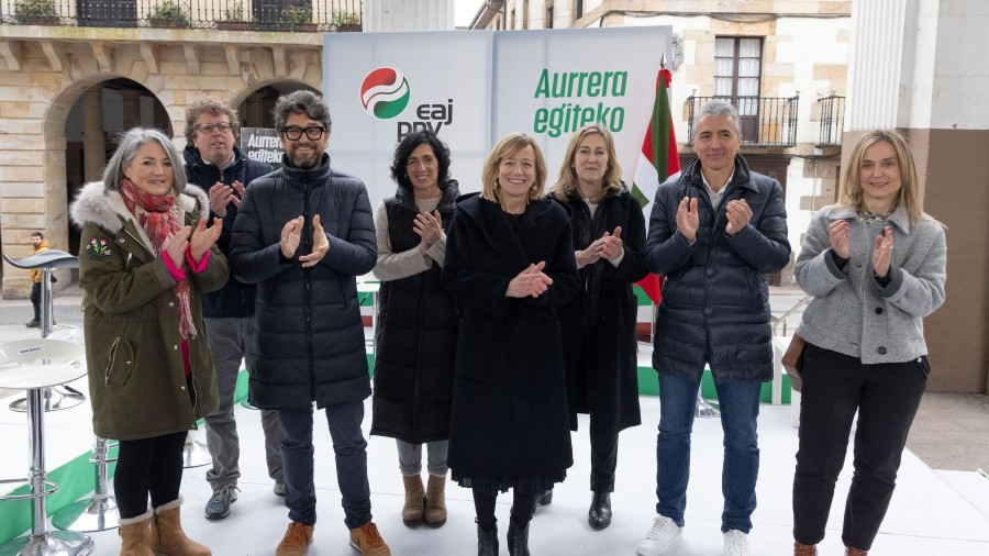 Etorkizunari “berme guztiekin” aurre egiteko, ekonomia “sendo, berritzaile eta aurreratu” baten alde egin du Eider Mendozak Etorkizunari “berme guztiekin” aurre egiteko, ekonomia “sendo, berritzaile eta aurreratu” baten alde egin du Eider Mendozak