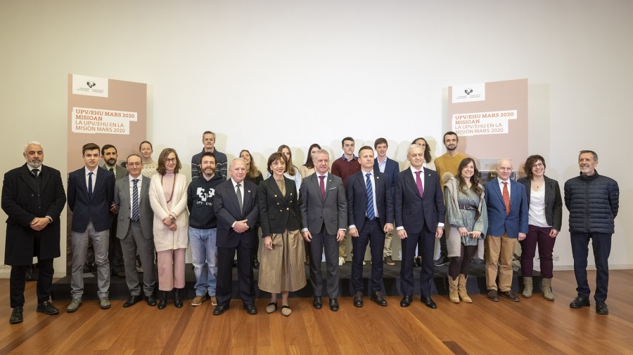 Urkullu Lehendakariak azpimarratu du euskal unibertsitateak “lehen mailako ikerketa bat egiteko” konpromisoa duela Urkullu Lehendakariak azpimarratu du euskal unibertsitateak “lehen mailako ikerketa bat egiteko” konpromisoa duela