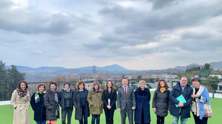 El Gobierno Vasco busca empoderar a los equipos directivos de los centros públicos de enseñanza no universitaria El Gobierno Vasco busca empoderar a los equipos directivos de los centros públicos de enseñanza no universitaria