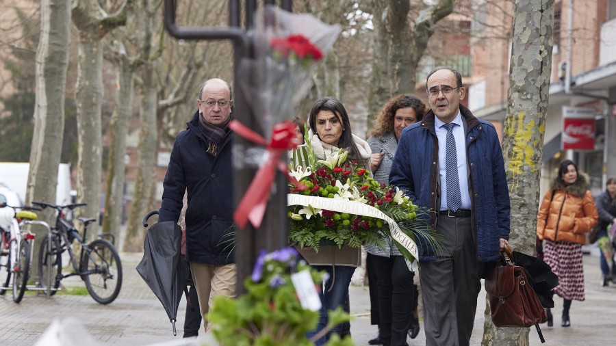 Melgosa afirma que la creación de la Fundación Martxoak 3 Memoriagunea supone “un paso decisivo para dar respuesta a una aspiración ampliamente sentida por todos los y las gasteiztarras” Melgosa afirma que la creación de la Fundación Martxoak 3 Memoriagunea supone “un paso decisivo para dar respuesta a una aspiración ampliamente sentida por todos los y las gasteiztarras”