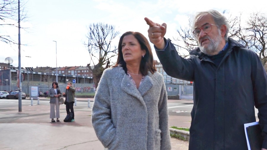 Beatriz Artolazabal anuncia la construcción de un aparcamiento gratuito para el barrio de San Martín Beatriz Artolazabal anuncia la construcción de un aparcamiento gratuito para el barrio de San Martín