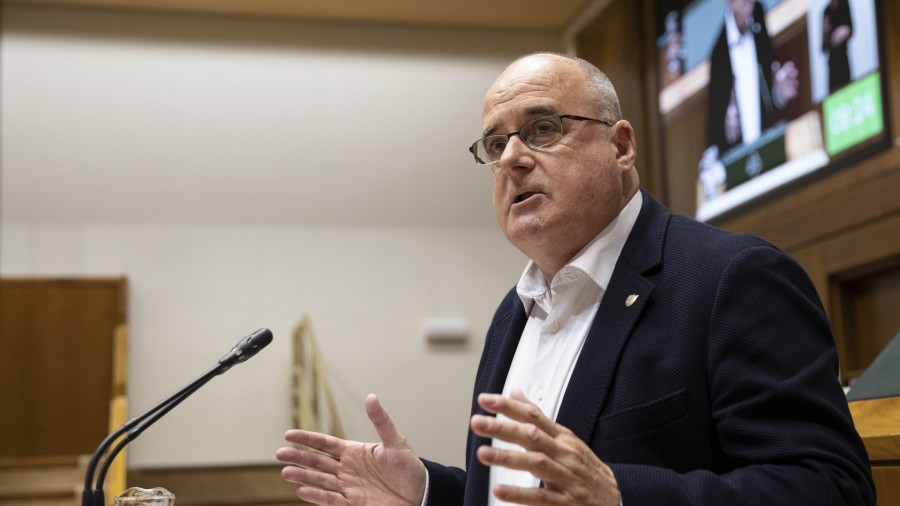 Joseba Egibar: “Queremos convivir desde el respeto, no coexistir y sobrevivir en la subordinación” Joseba Egibar: “Queremos convivir desde el respeto, no coexistir y sobrevivir en la subordinación”