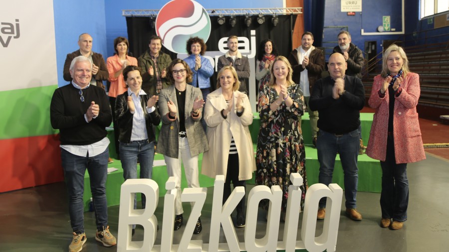 Elixabete Etxanobe reivindica que EAJ-PNV ofrece a la ciudadanía “un estilo propio basado en la responsabilidad” Elixabete Etxanobe reivindica que EAJ-PNV ofrece a la ciudadanía “un estilo propio basado en la responsabilidad”