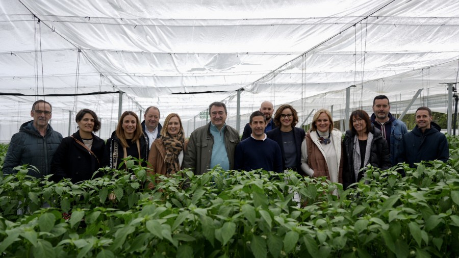 Elixabete Etxanobe renueva su compromiso con el primer sector y avanza “una hoja de ruta clara” para apoyarlo Elixabete Etxanobe renueva su compromiso con el primer sector y avanza “una hoja de ruta clara” para apoyarlo