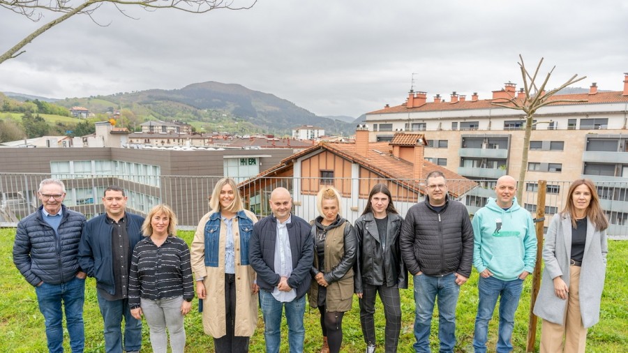 Jon Antxordoki alkategaia buru zutela EAJ-PNVren Lasarte-Oriako hautagaitza aurkeztu da Jon Antxordoki alkategaia buru zutela EAJ-PNVren Lasarte-Oriako hautagaitza aurkeztu da