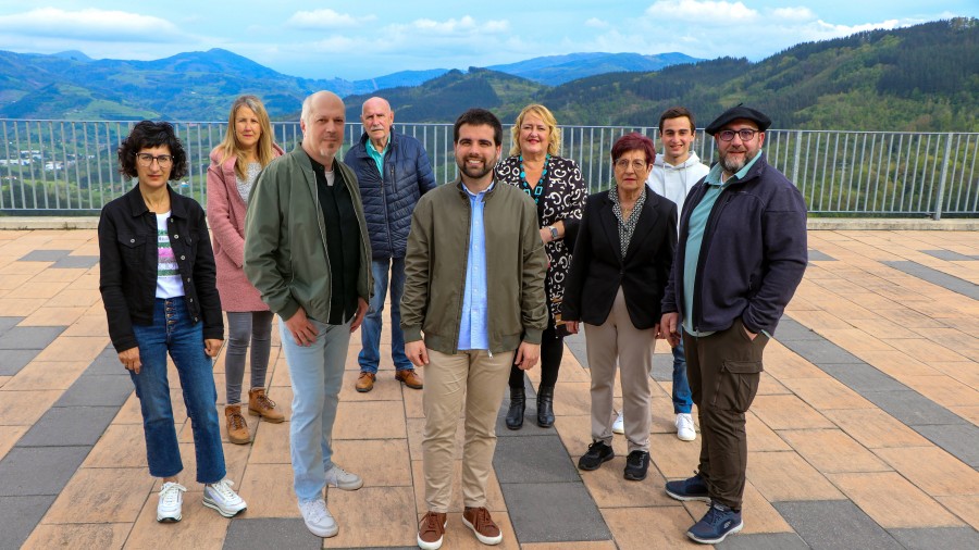 Elgetak aurrera egiteko eta dagoen geldialditik ateratzeko taldea aurkeztu du EAJ-PNVk Elgetak aurrera egiteko eta dagoen geldialditik ateratzeko taldea aurkeztu du EAJ-PNVk