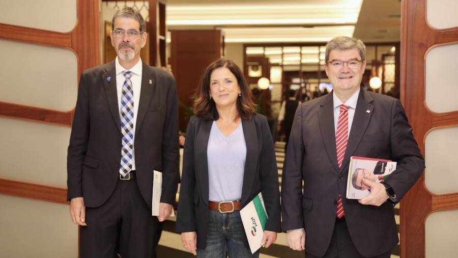 Ortuzarrek ziurtatu du Aburto, Artolazabal eta Goia direla “M-29ko goizean beren hiriak martxan jartzeko gaitasuna duten hautagai bakarrak” Ortuzarrek ziurtatu du Aburto, Artolazabal eta Goia direla “M-29ko goizean beren hiriak martxan jartzeko gaitasuna duten hautagai bakarrak”