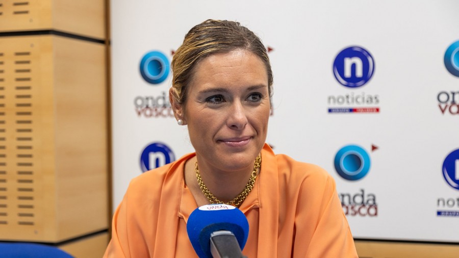 Mireia Zaratek azaldu duenez Vox-ek eta PPk atzo Kongresuan erakutsi zuten jarrerak Mireia Zaratek azaldu duenez Vox-ek eta PPk atzo Kongresuan erakutsi zuten jarrerak