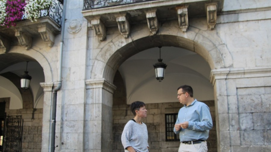 EAJ-PNV Arrasate realiza una valoración “crítica” de los primeros 100 días del nuevo gobierno de EH Bildu y Elkarrekin Arrasate EAJ-PNV Arrasate realiza una valoración “crítica” de los primeros 100 días del nuevo gobierno de EH Bildu y Elkarrekin Arrasate