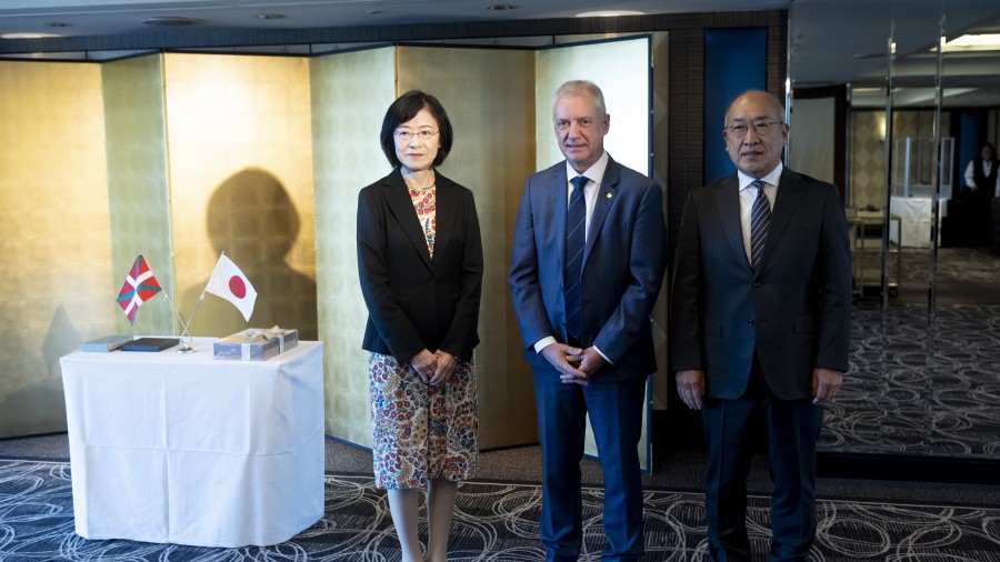 El Lehendakari Urkullu ha presentado en Tokyo las políticas públicas impulsadas por el Gobierno Vasco en respuesta al reto demográfico El Lehendakari Urkullu ha presentado en Tokyo las políticas públicas impulsadas por el Gobierno Vasco en respuesta al reto demográfico