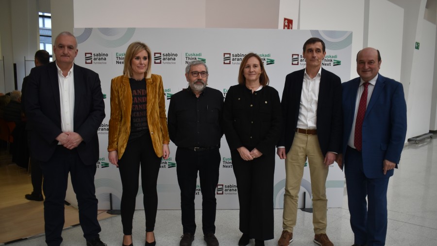 “Euskadi Think Next” pone el foco de atención en el futuro del sistema de salud en Euskadi “Euskadi Think Next” pone el foco de atención en el futuro del sistema de salud en Euskadi