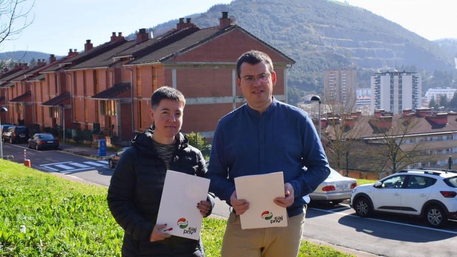 EAJ-PNV Arrasatek legegintzaldi honetan Gorostizako igogailu publikoak egitea eskatu du