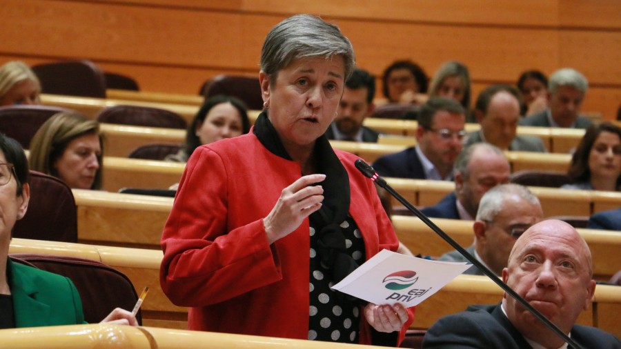 Nerea Ahedo evidencia ante la ministra Yolanda Díaz que el Catálogo de ocupaciones de difícil cobertura no se corresponde con las profesiones más demandadas Nerea Ahedo evidencia ante la ministra Yolanda Díaz que el Catálogo de ocupaciones de difícil cobertura no se corresponde con las profesiones más demandadas