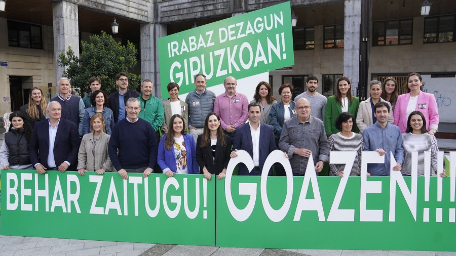Imanol Pradales: “Gizarteari azaldu behar zaio jokoan zer dagoen eta ongizatearen Euskadi berriarekin amesteko aukera eman”