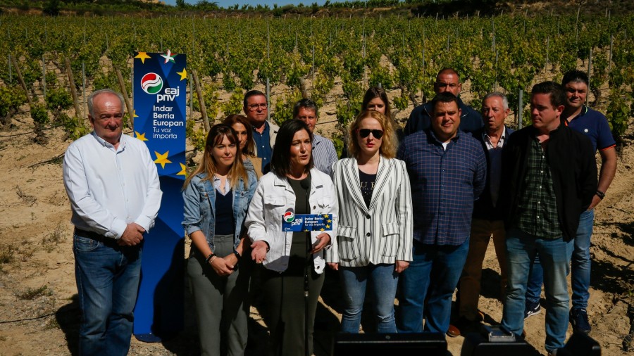 Agirregoitia se compromete a enfocar su acción en Bruselas a la mejora de la renta de los productores del sector primario Agirregoitia se compromete a enfocar su acción en Bruselas a la mejora de la renta de los productores del sector primario