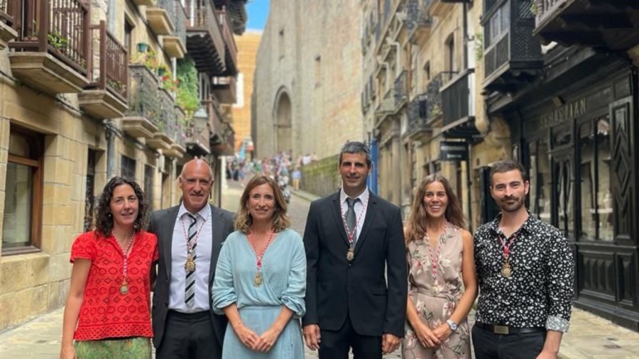 Un año de inacción en la gestión municipal supone un retroceso para Hondarribia Un año de inacción en la gestión municipal supone un retroceso para Hondarribia